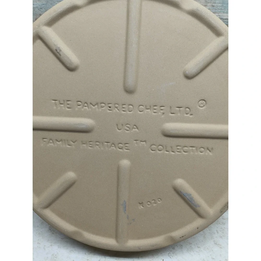 Pampered‎ Chef Family Heritage Stoneware Round Deep Dish Pizza Stone Baking Pan